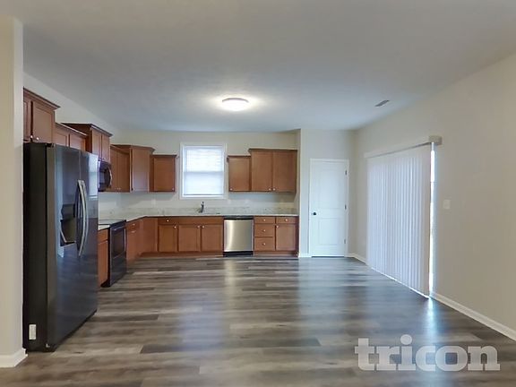 4th image of 204 Myers Rd