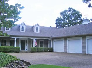 42 Atrayente Way, Hot Springs Village, AR 71909