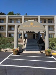 227 Dewey Ave APT 309, Fontana, WI, 53125
