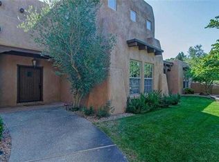 1424 Bonito Suenos Ct NW, Los Ranchos De Albuquerque, NM 87107