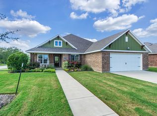 4100 Bridle Path Ln, Sanger, TX 76266