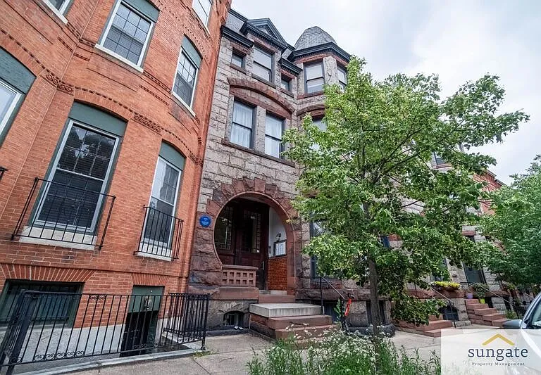 1729 Park Ave #4 — Photo 1