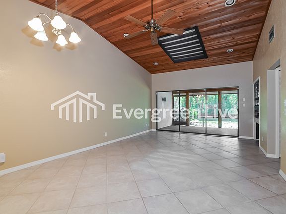4th image of 34 Huntley Ct