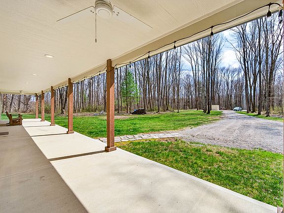 3rd image of 4724 Covered Bridge Rd