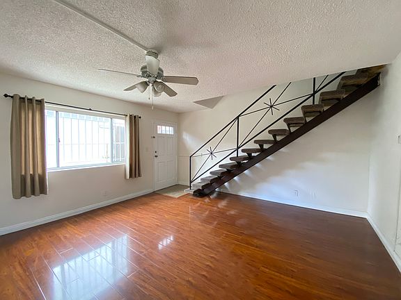 2nd image of 522 1/2 N Avenue 50
