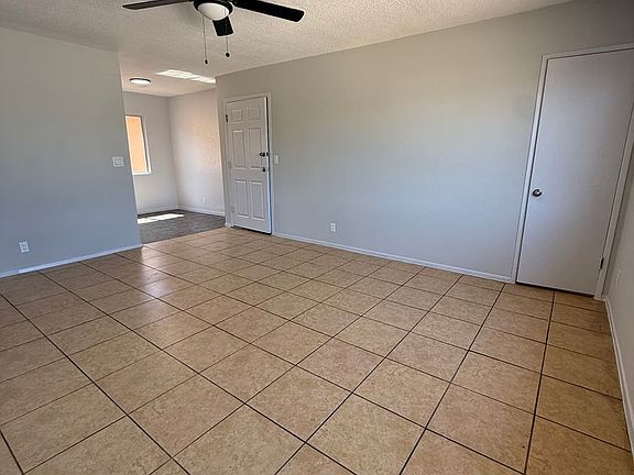 2nd image of 2237 S Burnside Ave APT 3