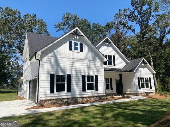 3715 Lovvorn Rd, Carrollton, GA 30117