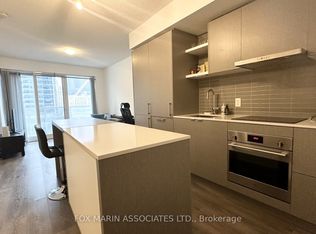 100 Harbour St #1403, Toronto, ON M5J 0B5