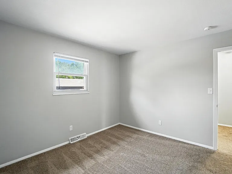 253 S Liberty St #2 — Photo 18