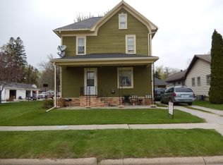 408 W 3rd St, Sumner, IA 50674