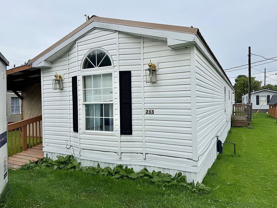 1st image of 233 Apache Ave