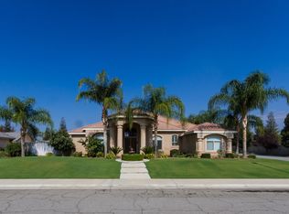 15940 Far Niente Dr, Bakersfield, CA 93314