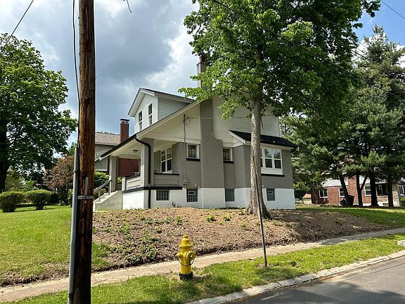 2nd image of 3276 Daytona Ave