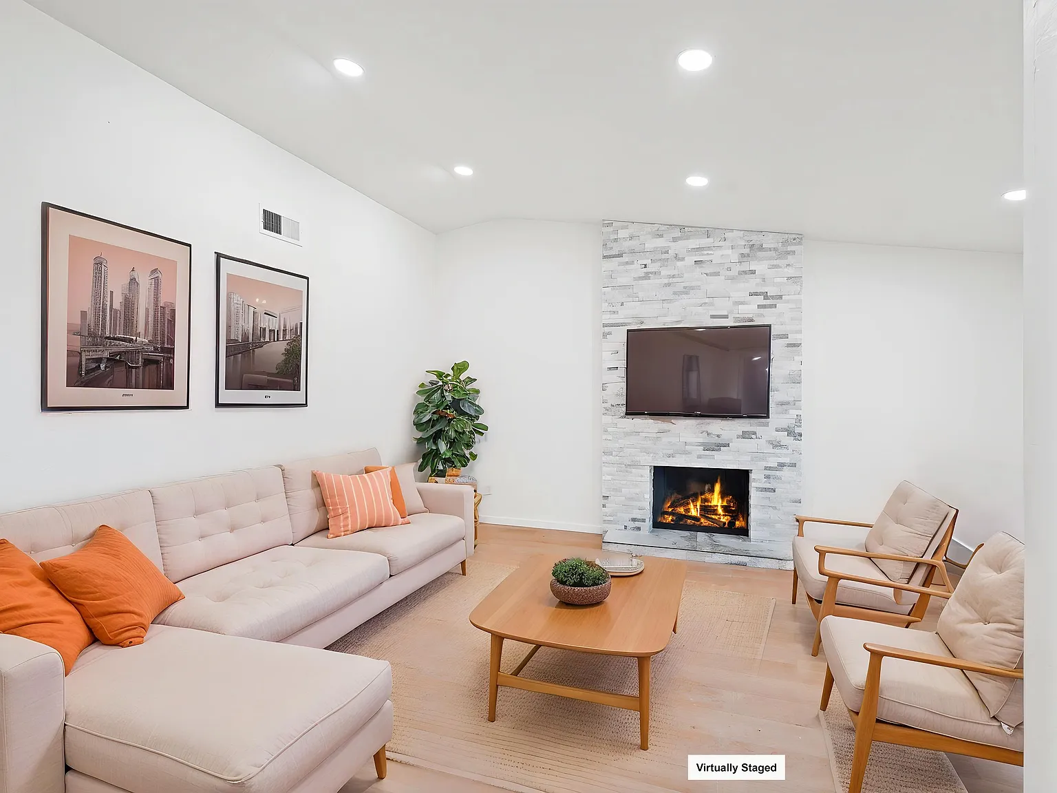 3 bed, 1543 sqft, $3,100 — Photo 1