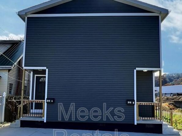 310 68th St SE Unit B