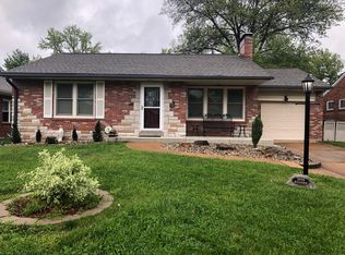5959 Hilgard Pl, Saint Louis, MO 63109