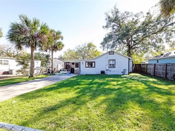 1904 Woodland Ave, New Smyrna Beach, FL 32168