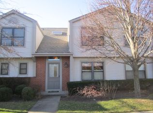 50 Hubbard Ln UNIT 73, Southampton, NY 11968