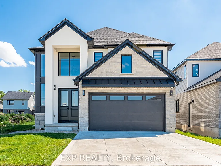266 Hesselman Cres — Photo 1