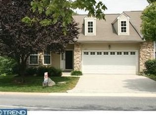 1291 Country Club Dr, Springfield, PA 19064