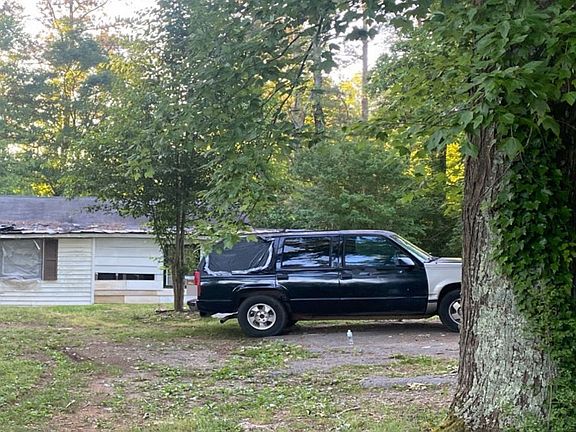 3rd image of 6182 James Dupree Ln