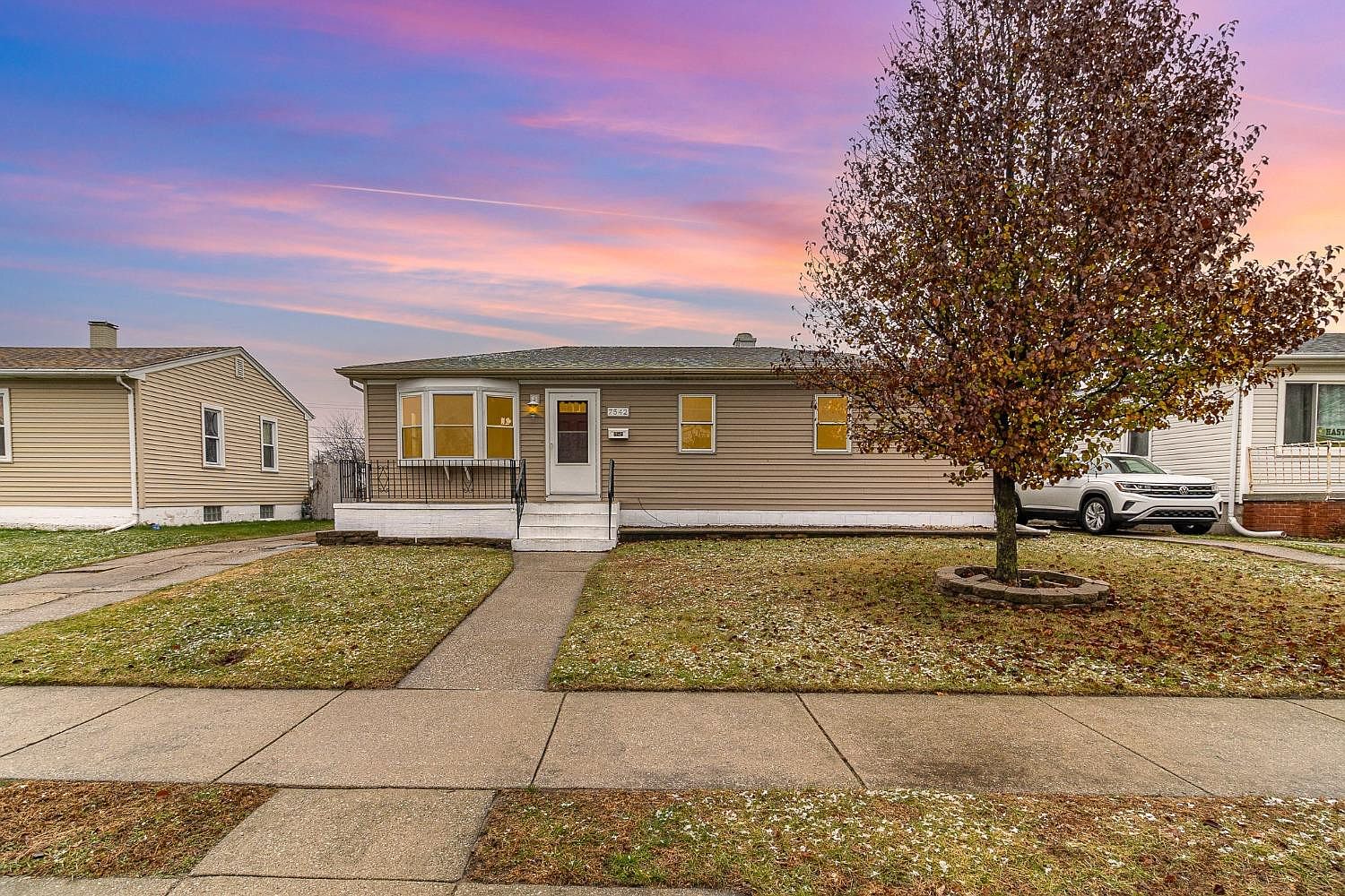 7542 Montana Ave, Hammond, IN 46323 Zillow