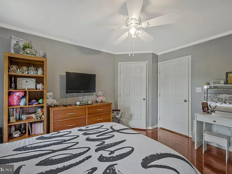 1117 Horizon View Pl — Photo 34
