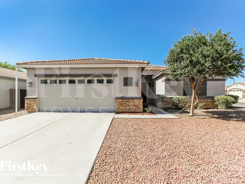 1526 W Saint Kateri Dr