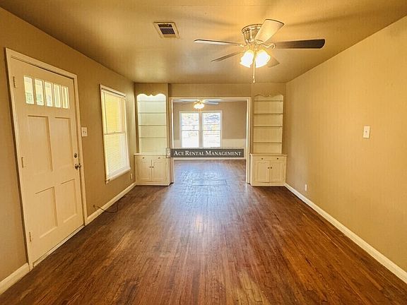 3rd image of 3148 Alamo Ave