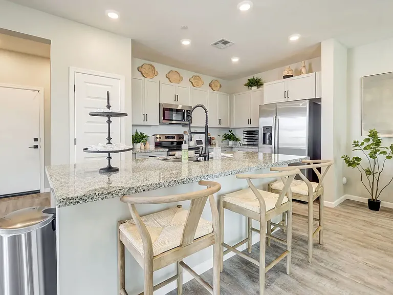 BB Living at Union Park — Photo 8