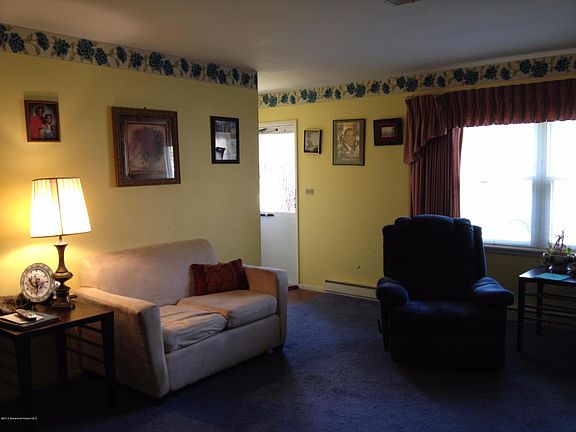 2nd image of 90B Buckingham Dr
