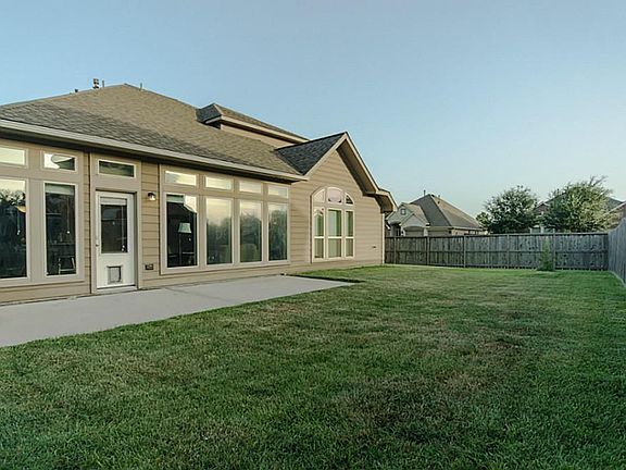 2nd image of 13111 Shoalwater Ln