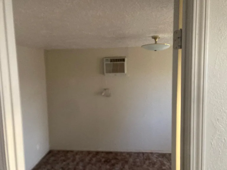 640 Alturas Dr N — Photo 8