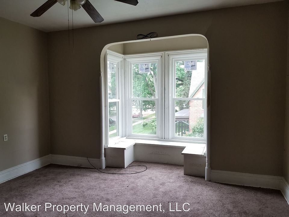 2nd image of 323 Madison St APT 4