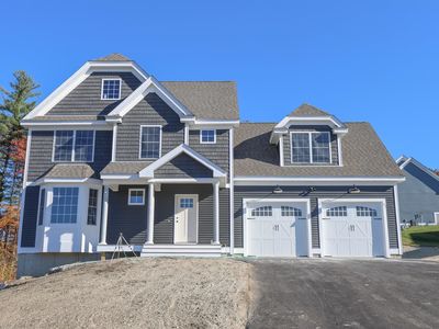 37 Tallarico Street, Litchfield, NH, 03052