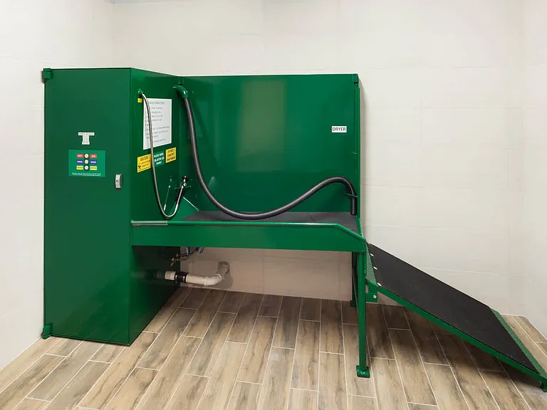 Pet Spa Washing Station