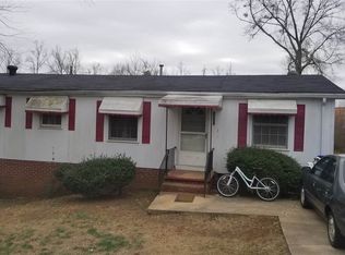 306 E Branyon Heights Ave, Spartanburg, SC 29306