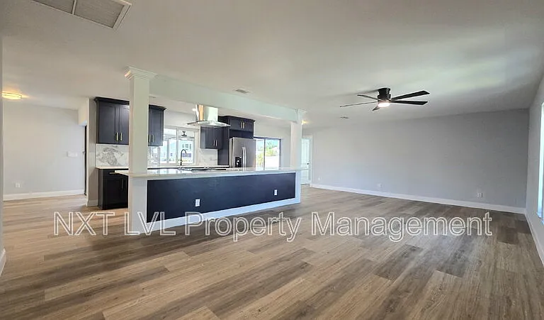 5316 SW 8th Ct — Photo 3