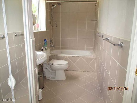 7271-F10016137_801_22