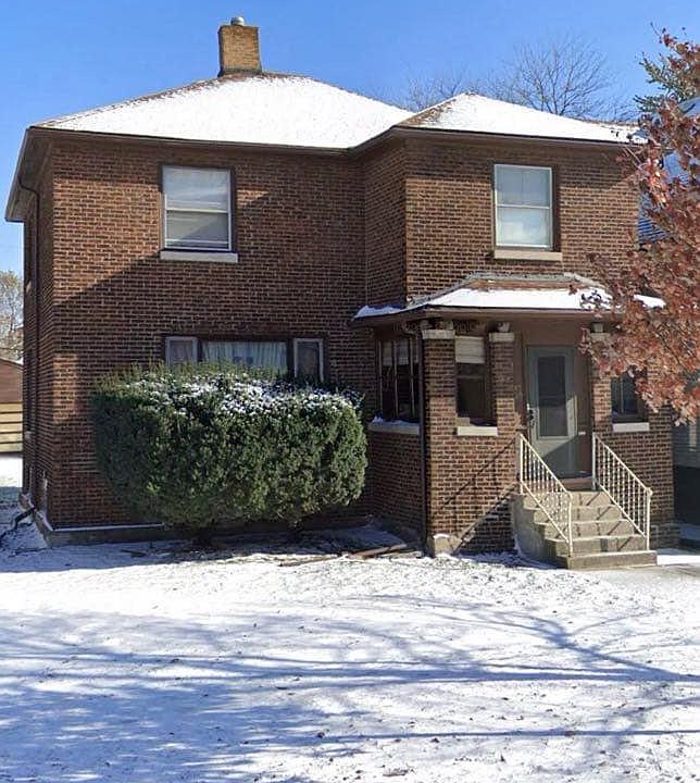 1st image of 4729 Northcote Ave