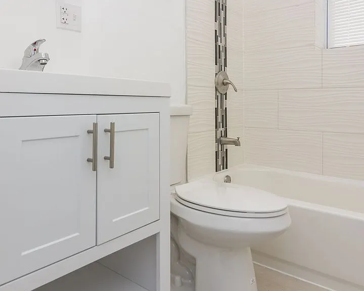 6429 S. Stewart Ave — Photo 3