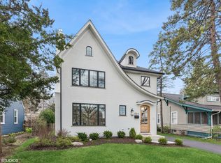 222 Logan Ave, Geneva, IL 60134