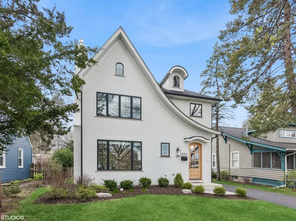 222 Logan Ave, Geneva, IL 60134