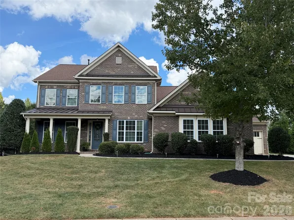 911 Oleander Ln, Waxhaw, NC 28173