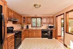 4th image of 135 Ralph Talbot St