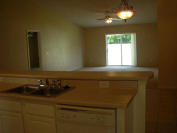 3rd image of 1827 Americus Minor Dr