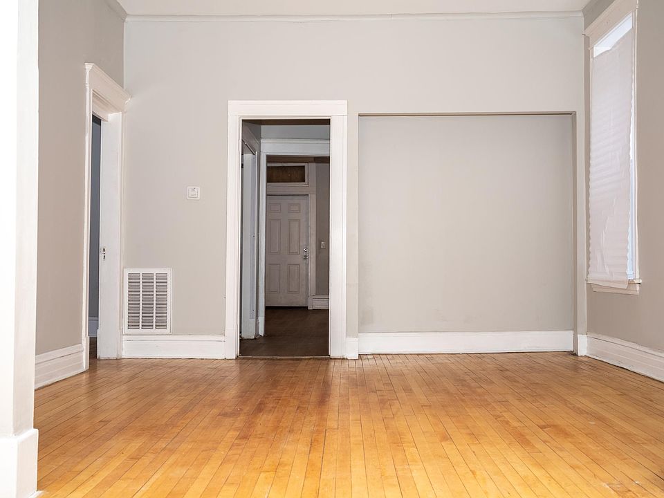 2nd image of 1307 S Komensky Ave #2