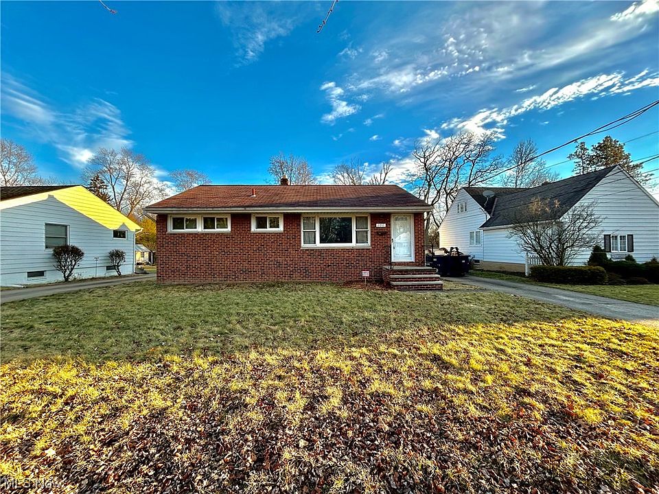 1st image of 106 Forest Dr