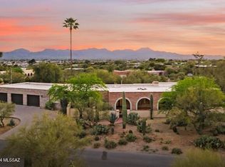 5345 N Foothills Dr, Tucson, AZ 85718