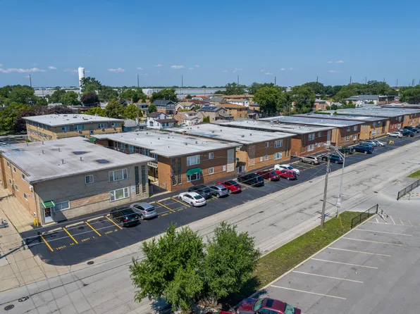 1936 N 17th Ave APT 4, Melrose Park, IL 60160